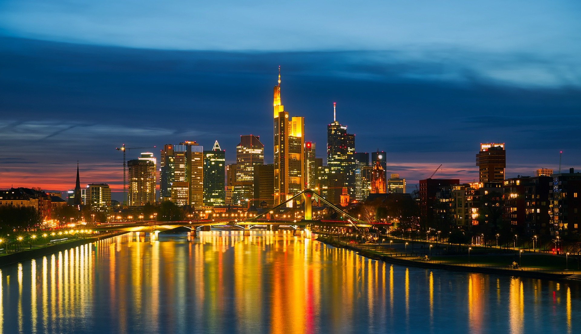 Frankfurt-Skyline-Night
